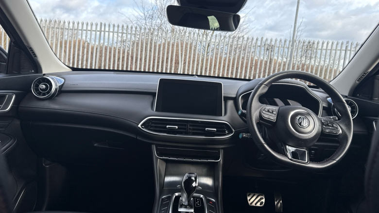 MG HS 1.5 T-GDI PHEV Trophy 5dr Auto Hatchback